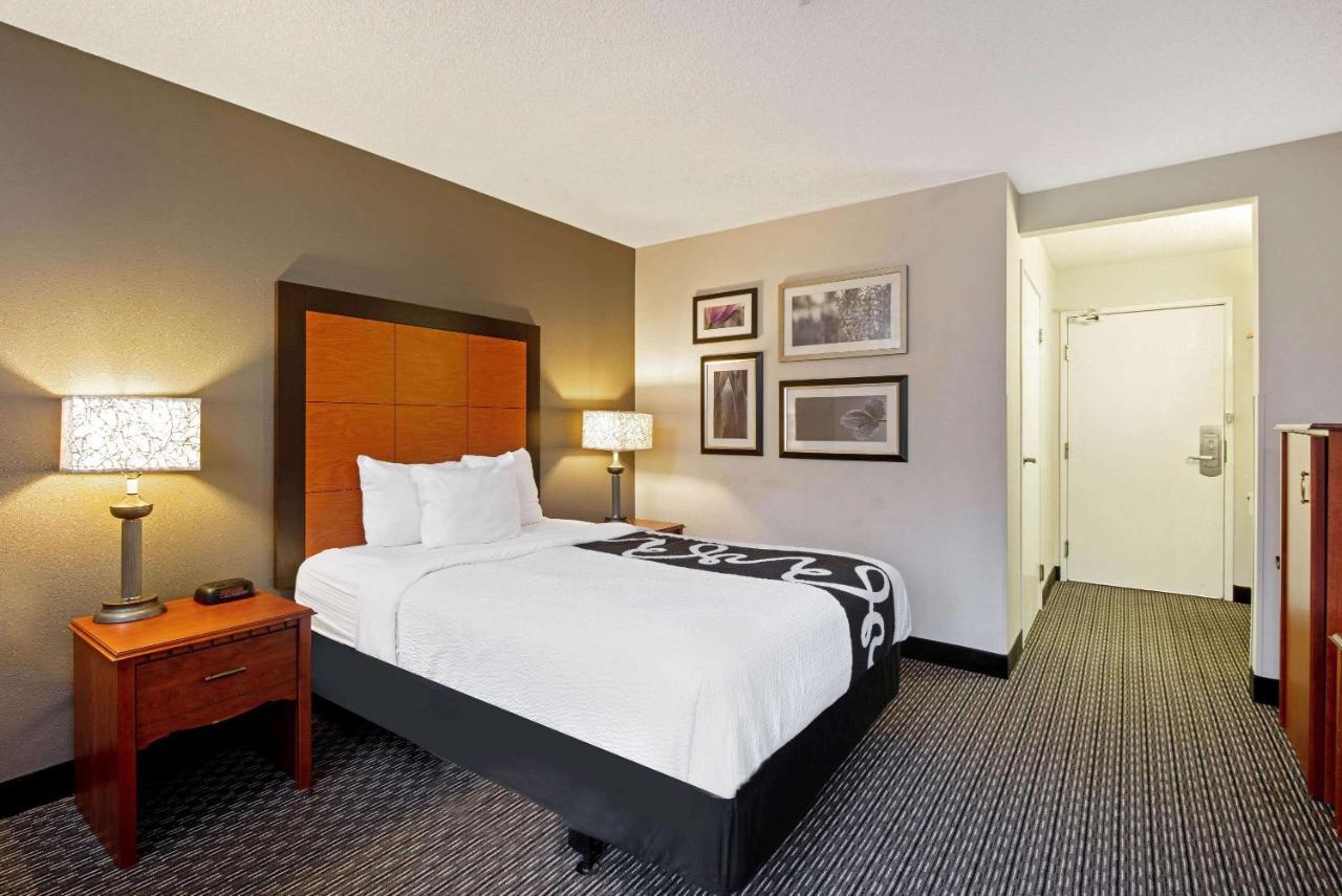 La Quinta By Wyndham Harrisburg Airport Hershey Room photo